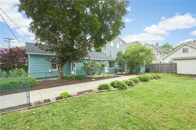786 Brayton Ave, Cleveland, OH 44113 - photo 16