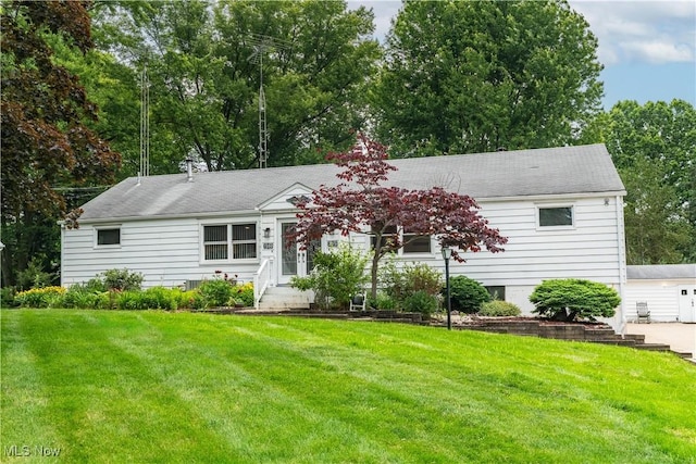 7080 Wren Ave NW, North Canton, OH 44720 - view of front of house with a front lawn