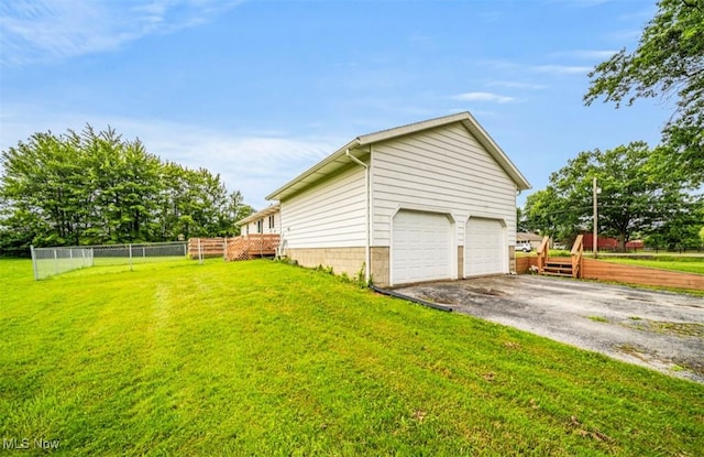 1518 State Route 46 N, Jefferson, OH 44047 - view of garage