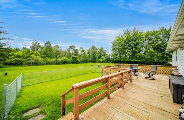 1518 State Route 46 N, Jefferson, OH 44047 - wooden deck featuring a fenced backyard