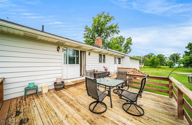 1518 State Route 46 N, Jefferson, OH 44047 - deck with outdoor dining area