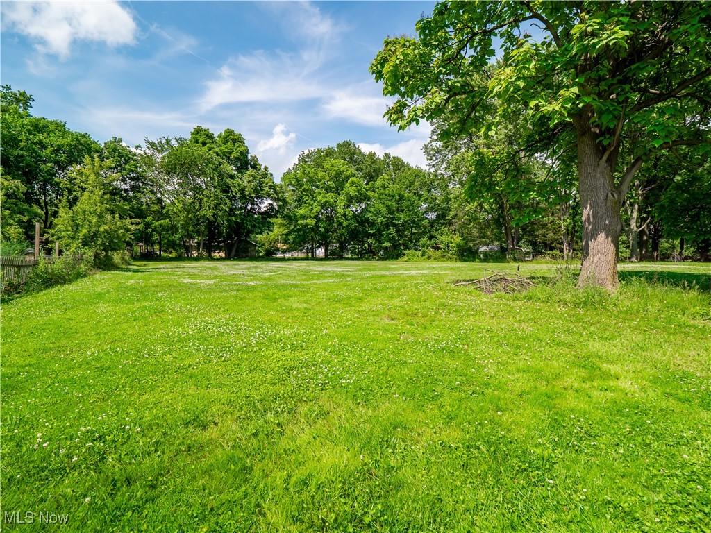116 Sprague Rd, Berea, OH 44017 - photo 2