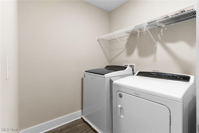 7733 Timber Ave, Hudson, OH 44236 - laundry room featuring dark wood-style flooring and independent washer and dryer