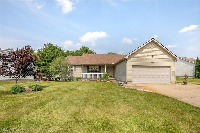 525 Ericsson Dr, Canal Fulton, OH 44614 - photo 1