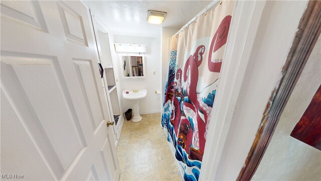 546 Brittain Rd, Akron, OH 44305 - photo 12