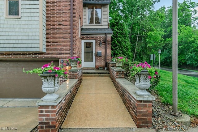 6965 W Fitzwater Rd, Brecksville, OH 44141 - photo 1