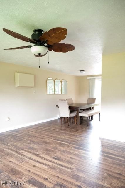 503 W Pidgeon Rd, Salem, OH 44460 - dining room featuring wood finished floors and ceiling fan