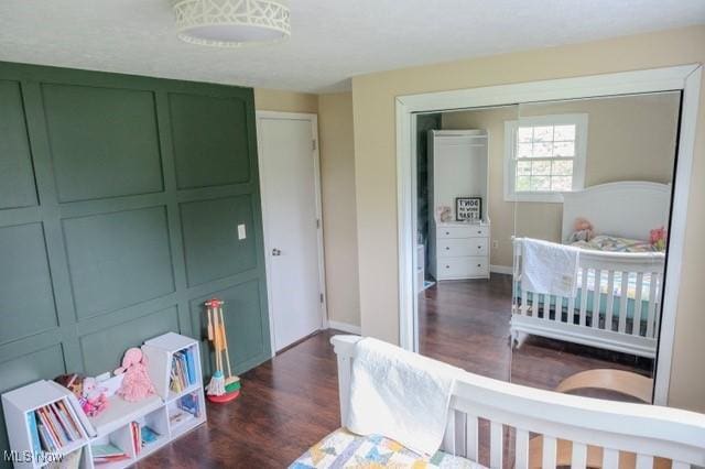 503 W Pidgeon Rd, Salem, OH 44460 - bedroom featuring wood finished floors and a closet