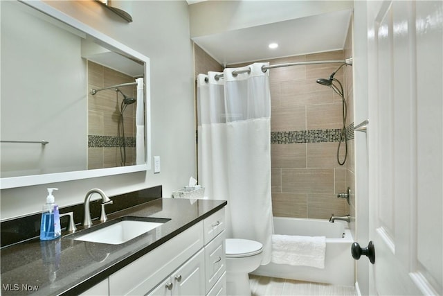 2878 Beaver Trl, Cortland, OH 44410 - bathroom with vanity and shower / bath combo