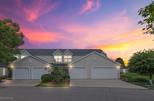 713 Gold Leaf, Streetsboro, OH 44241 - traditional-style house with driveway and an attached garage