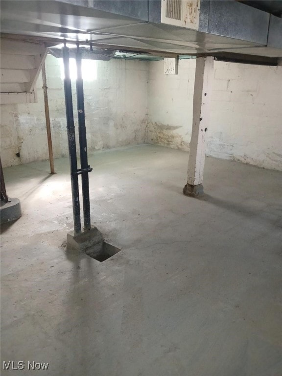1954 Everett Ave, Youngstown, OH 44514 - view of unfinished basement