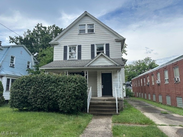 1954 Everett Ave, Youngstown, OH 44514 - photo 1