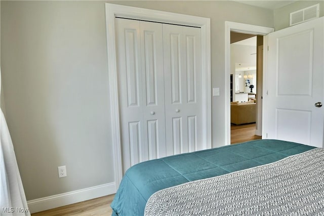 125 Fitch Blvd Unit 254, Youngstown, OH 44515 - bedroom with a closet and wood finished floors
