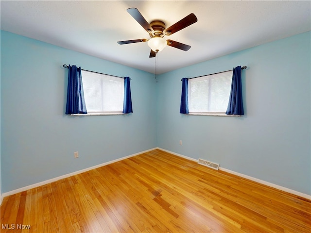451 Edgewood Cir, Berea, OH 44017 - spare room featuring light wood-style floors and a ceiling fan
