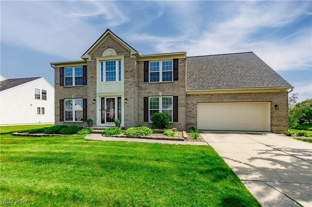 38447 Country Meadow Way N, Ridgeville, OH 44039 - photo 1