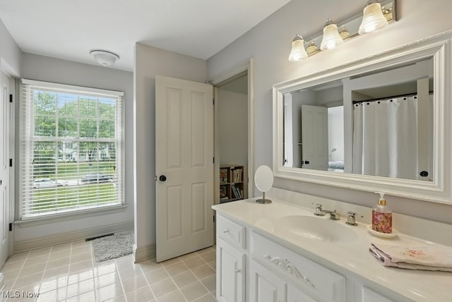 1497 Hunting Hollow Dr, Hudson, OH 44236 - bathroom featuring vanity and tile patterned flooring