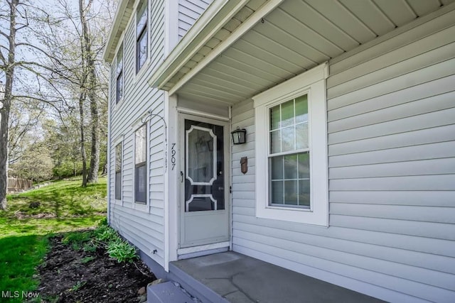 7907 Amberly Cir NW, North Canton, OH 44720 - photo 3