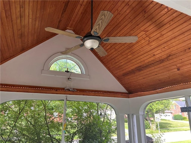 913 Home Cir, Salem, OH 44460 - detailed view of ceiling fan and decorative columns