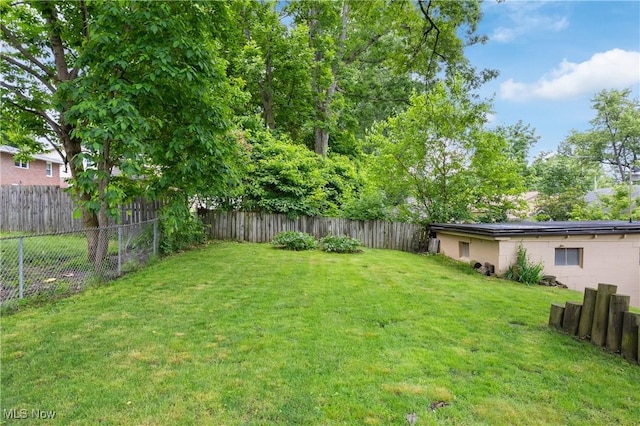 164 Goodview Ave, Akron, OH 44305 - view of fenced backyard