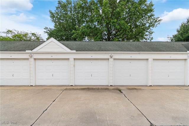 23004 Chandlers Ln Unit 107, Olmsted Falls, OH 44138 - view of garage
