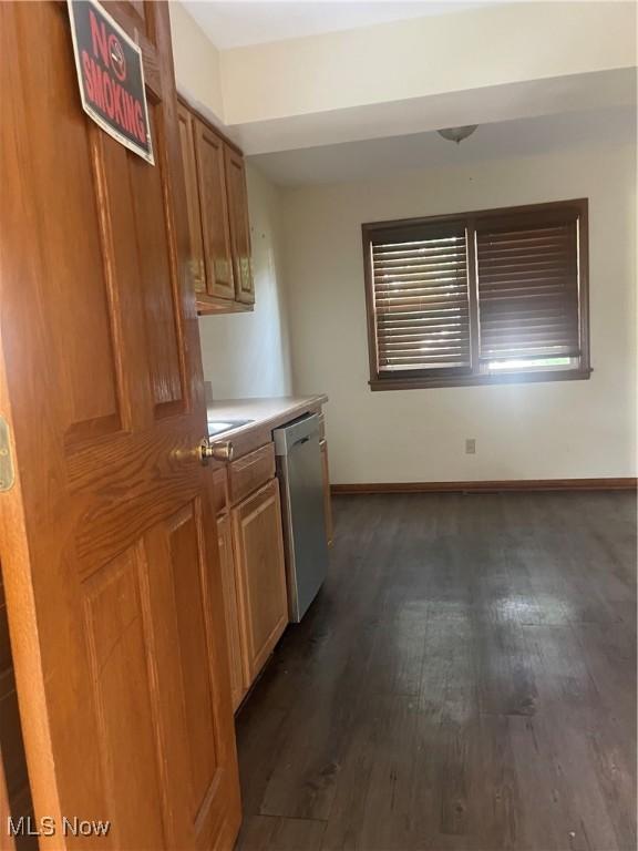 1881 17th St SW, Akron, OH 44314 - photo 10