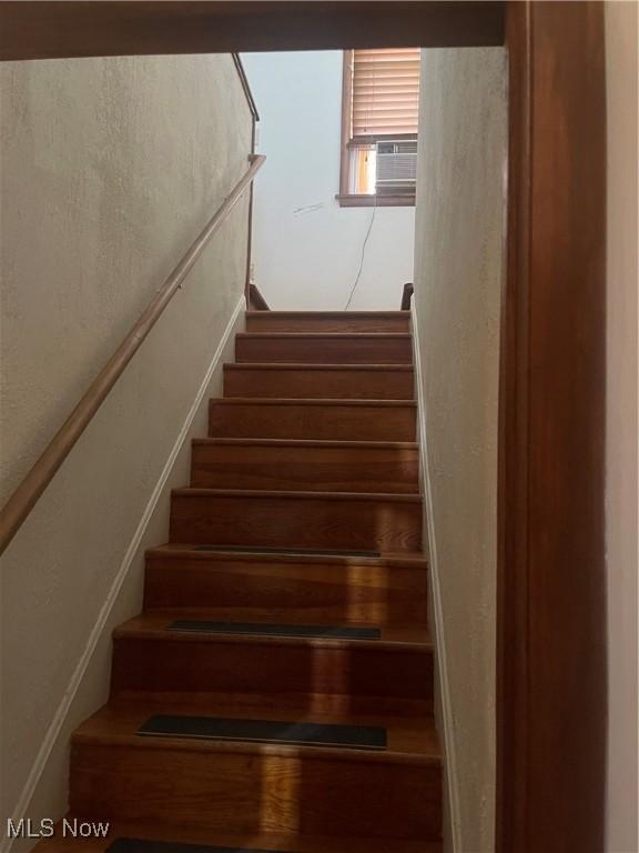 1881 17th St SW, Akron, OH 44314 - photo 12
