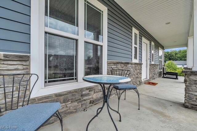 13196 Barrington Dr, Grafton, OH 44044 - view of covered porch