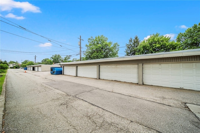 1372 Golden Gate Blvd, Mayfield Heights, OH 44124 - view of garage