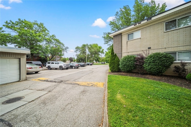 1372 Golden Gate Blvd, Mayfield Heights, OH 44124 - view of asphalt road