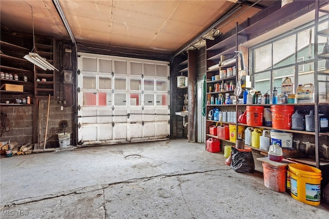 15459 Serfass Rd, Doylestown, OH 44230 - view of garage