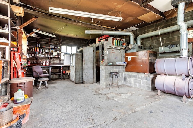 15459 Serfass Rd, Doylestown, OH 44230 - below grade area featuring a workshop area