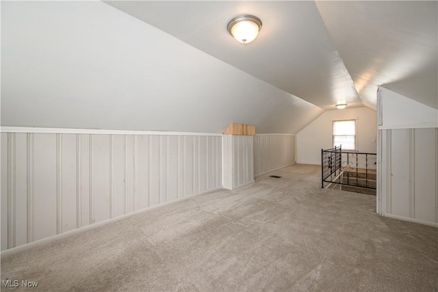 810 Indian Trl, Akron, OH 44314 - bonus room featuring vaulted ceiling and carpet