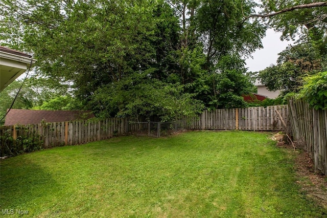 931 Harrison Ave, Akron, OH 44314 - photo 9