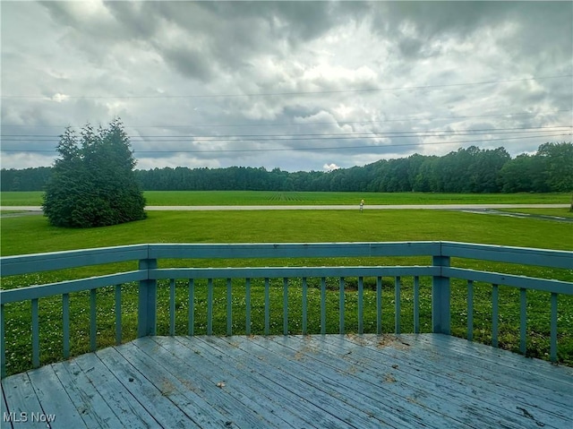 2178 Hewitt Gifford Rd SW, Warren, OH 44481 - deck with a lawn and a view of rural / pastoral area