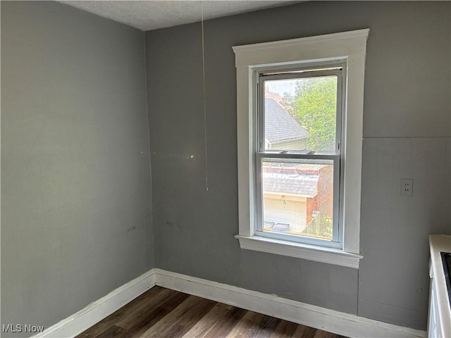 4012 Mapledale Ave, Cleveland, OH 44109 - photo 6