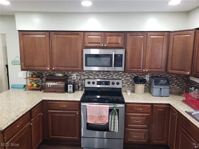 6630 Sheila Cir, Roseville, OH 43777 - photo 6