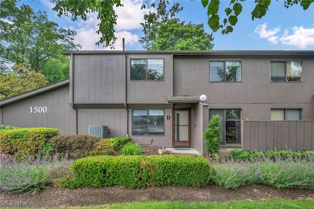 1500 Cedarwood Dr Unit 1-D, Westlake, OH 44145 - photo 2