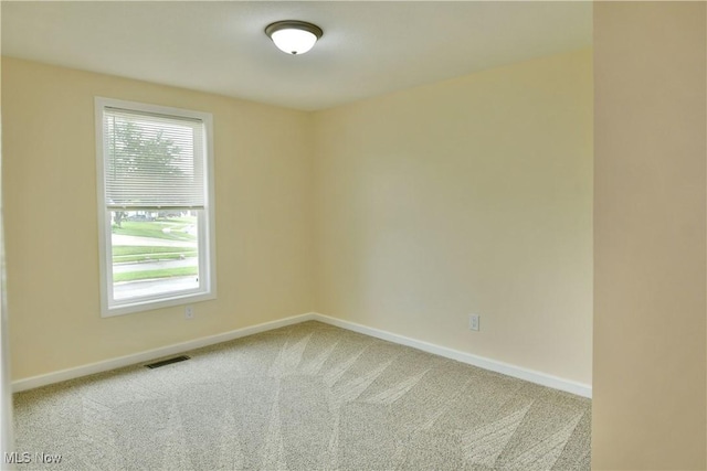 22 Camrose Dr, Niles, OH 44446 - unfurnished room with carpet floors and baseboards