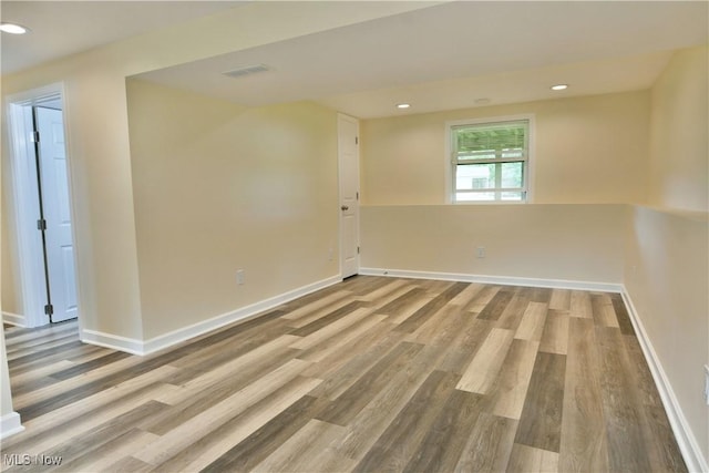 22 Camrose Dr, Niles, OH 44446 - spare room with wood finished floors and recessed lighting