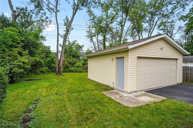 3382 Ormond Rd, Cleveland Heights, OH 44118 - view of detached garage