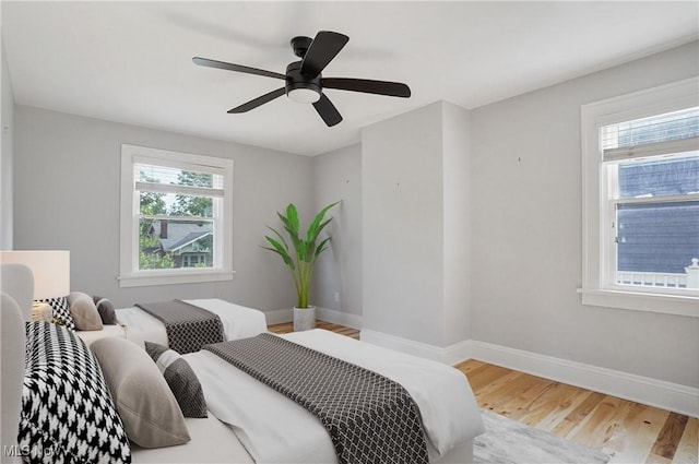 3382 Ormond Rd, Cleveland Heights, OH 44118 - bedroom featuring wood finished floors and a ceiling fan