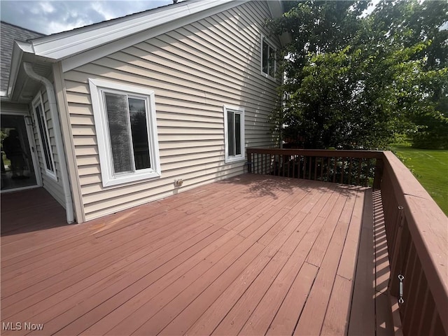 1235 Canyon View Rd, Sagamore Hills, OH 44067 - view of wooden terrace
