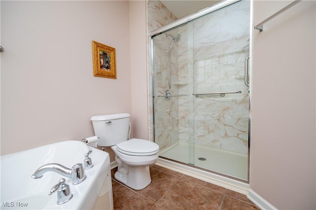 125 Fitch Blvd Unit 263, Austintown, OH 44515 - full bath featuring a garden tub, a shower stall, and tile patterned floors