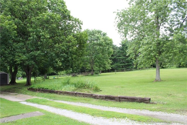 7855 Cindell St SE, East Canton, OH 44730 - photo 4