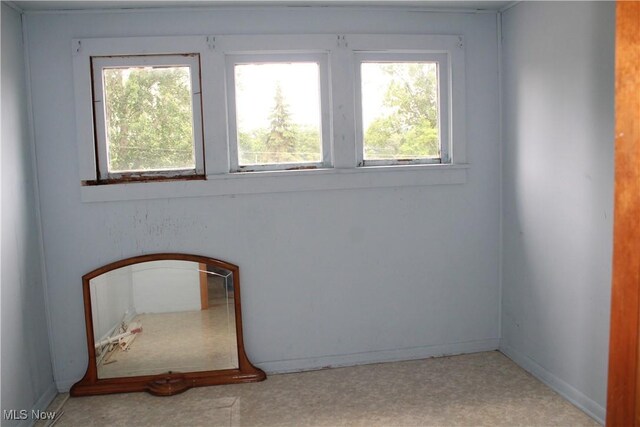 7855 Cindell St SE, East Canton, OH 44730 - photo 33