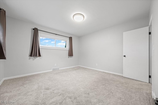 2515 Saratoga Ave SW, Canton, OH 44706 - unfurnished room with carpet