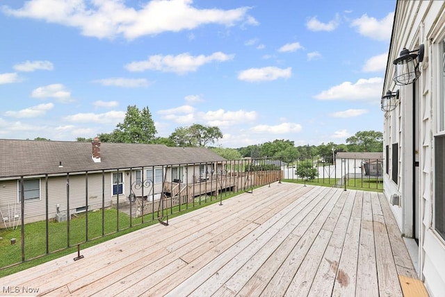 2515 Saratoga Ave SW, Canton, OH 44706 - deck with a lawn
