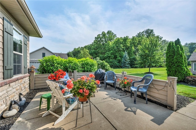 3845 Windsor Bridge Cir, Huron, OH 44839 - view of patio / terrace