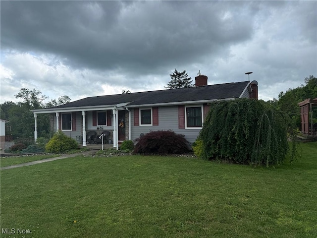 213 Highland Park, Bloomingdale, OH 43910 - ranch-style home featuring a chimney and a front yard