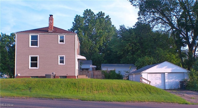 1560 Redwood Ave, Akron, OH 44301 - photo 3